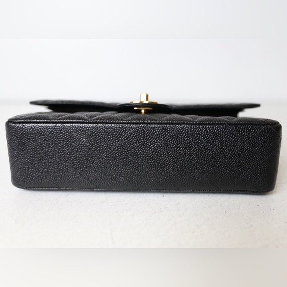 Chanel Classic Medium Black Caviar Flap - Picture 3 of 14